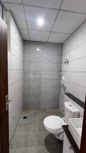 Bathroom Image of 1143 Sq.ft 2 BHK Apartment / Flat for sale in SBP City Of Dreams 2, Preet Colony Zirakpur for Rs. 6000000