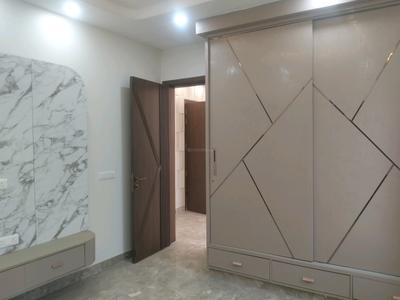 Bedroom Image of 1440 Sq.ft 3 BHK Builder Floor for sale in Mukherjee Nagar New Delhi for Rs. 22500000