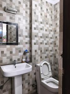 Bedroom Four Image of 2600 Sq.ft 3.5 BHK Apartment / Flat for rent in Alaknanda Society, Sector 56 Gurgaon for Rs. 65000