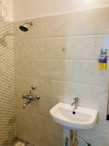 Bathroom Image of 1350 Sq.ft 2 BHK Apartment / Flat for rent in Virasha Heights, Bawadiya Kalan Bhopal for Rs. 25000