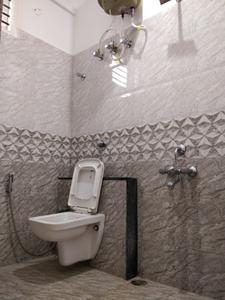 Bathroom Image of 645 Sq.ft 1 BHK Independent House for rent in Jakkur Bengaluru for Rs. 16000