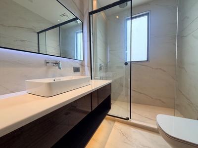 Image of 1720 Sq.ft 3 BHK Builder Floor for sale in Sector 45, Gurgaon for Rs. 30000000