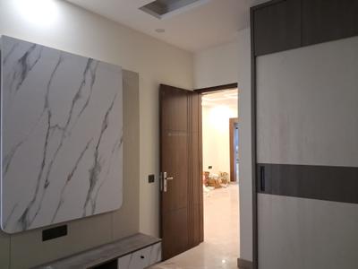 Bedroom Image of 1350 Sq.ft 3 BHK Builder Floor for sale in Paschim Vihar New Delhi for Rs. 29000000