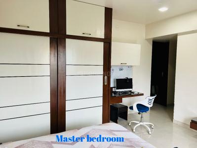Bedroom Image of 2068 Sq.ft 3.5 BHK Apartment / Flat for rent in Amanora Aspire Towers, Hadapsar Pune for Rs. 100000