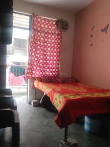 Bedroom Image of 260 Sq.ft 1 BHK Apartment / Flat for sale in Siraspur New Delhi for Rs. 1900000