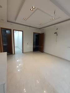Hall Image of 1050 Sq.ft 3 BHK Builder Floor for sale in Raja Park Apartment, Shakurpur New Delhi for Rs. 11000000