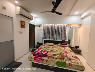 Bedroom Image of 2000 Sq.ft 3.5 BHK Apartment / Flat for sale in Gotri Vadodara for Rs. 9200000