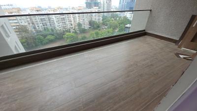 Balcony Image of 2300 Sq.ft 4 BHK Apartment / Flat for rent in Swapna Shilp, Kothrud Pune for Rs. 98000