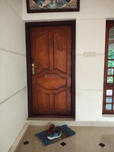Bedroom Image of 1500 Sq.ft 3 BHK Independent House for rent in Chamkkada Kollam for Rs. 16000