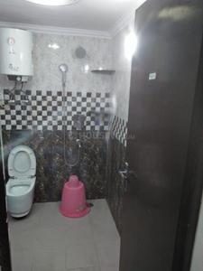 Image of 1500 Sq.ft 3 BHK Apartment / Flat for rent in Metroview Apartment, Sector 13 Dwarka, New Delhi for Rs. 55000