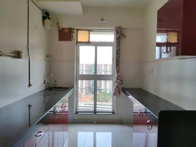 Kitchen Image of 880 Sq.ft 2 BHK Apartment / Flat for rent in ACME Ozone, Thane West Thane for Rs. 40000