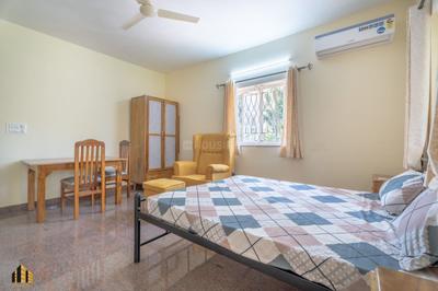 Bedroom Image of 500 Sq.ft 1 RK Apartment / Flat for rent in Colva Goa for Rs. 18000