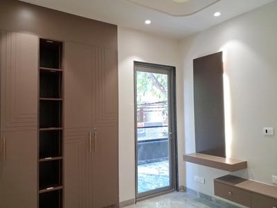 Bedroom Image of 1800 Sq.ft 3 BHK Builder Floor for sale in Paschim Vihar New Delhi for Rs. 35000000