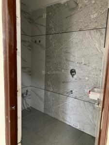 Bathroom Image of 523 Sq.ft 2 BHK Apartment / Flat for rent in Amber Park, Arjun Nagar Amravati for Rs. 14000