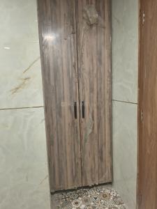 Bathroom Image of 2000 Sq.ft 4 BHK Apartment / Flat for rent in Sector 104 Noida for Rs. 56000