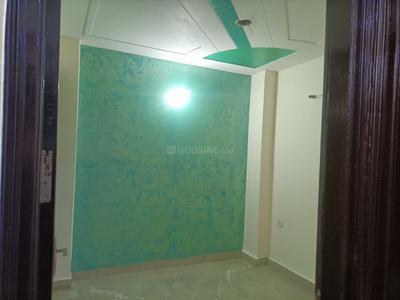 Bedroom Image of 900 Sq.ft 3 BHK Builder Floor for sale in Krishna Nagar New Delhi for Rs. 6500000