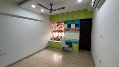 Bedroom Image of 2400 Sq.ft 3 BHK Apartment / Flat for rent in Janta Falcon View, JLPL Industrial Area Mohali for Rs. 90000