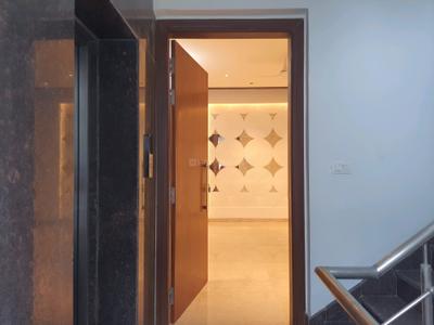 Main Entrance Image of 2160 Sq.ft 4 BHK Builder Floor for sale in Uppal Southend, Sector 49 Gurgaon for Rs. 37000000