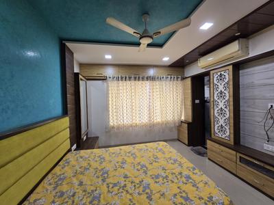 Bedroom Image of 1350 Sq.ft 3 BHK Apartment / Flat for sale in Park Royale, Rahatani Pune for Rs. 22000000