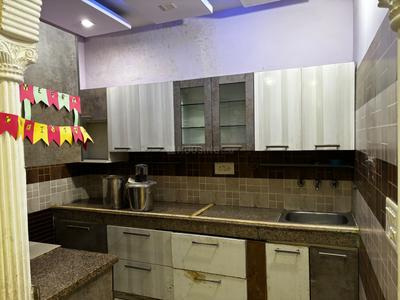 Kitchen Image of 900 Sq.ft 3 BHK Builder Floor for sale in Tri Nagar New Delhi for Rs. 7300000