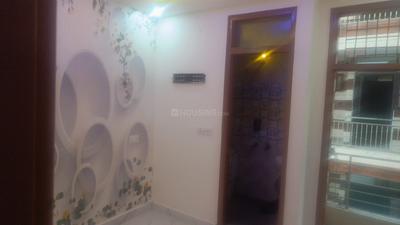 Bedroom Image of 725 Sq.ft 3 BHK Builder Floor for sale in Dwarka Mor New Delhi for Rs. 4500000