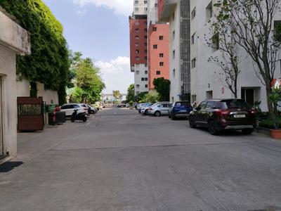 Parking Area Image of 1400 Sq.ft 2.5 BHK Apartment / Flat for rent in Porur Chennai for Rs. 50000