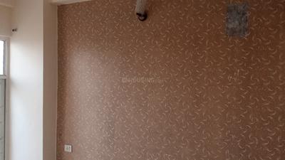 Bedroom Image of 1150 Sq.ft 2.5 BHK Apartment / Flat for sale in Gardenia Golf City Phase 4, Sector 75 Noida for Rs. 8000006