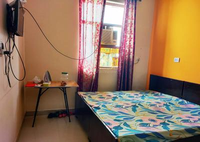 Bedroom Image of Amrit girls pg in Sector 22, Gurgaon