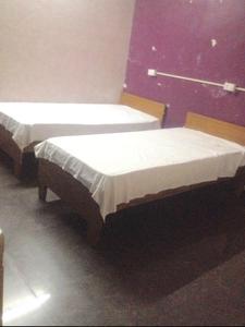 Bedroom Image of Ashirwad PG in Patel Nagar, Ghaziabad