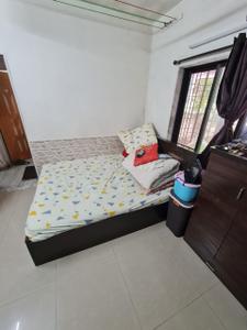Bedroom Image of 751 Sq.ft 2 BHK Apartment / Flat for rent in Mahim Mumbai for Rs. 75000