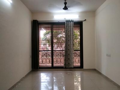 Living Room Image of 1525 Sq.ft 3 BHK Apartment / Flat for sale in Nisarg Hyde Park, Kharghar Navi Mumbai for Rs. 21000000