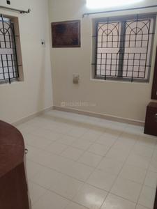Bedroom Image of 870 Sq.ft 2 BHK Apartment / Flat for rent in Adambakkam Chennai for Rs. 25000