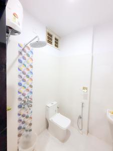 Bathroom Image of 1440 Sq.ft 3 BHK Independent House for rent in Hiran Magri Udaipur for Rs. 20000