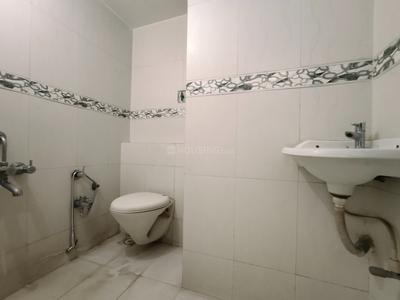 Bathroom Image of 1925 Sq.ft 3 BHK Apartment / Flat for sale in Saiyed Vasna Vadodara for Rs. 5100000