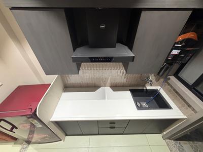 Kitchen Image of 500 Sq.ft 1 BHK Apartment / Flat for rent in Mahalakshmi Nagar Indore for Rs. 20500