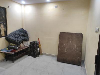 Bedroom Image of 2005 Sq.ft 6 BHK Apartment / Flat for sale in Subzi Mandi New Delhi for Rs. 10500000
