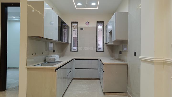 Poorvi Pitampura, Pitampura Main Image 1