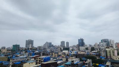Image of 786 Sq.ft 2 BHK Apartment / Flat for sale in Shapoorji Pallonji BKC 28, Bandra East, Mumbai for Rs. 25200000
