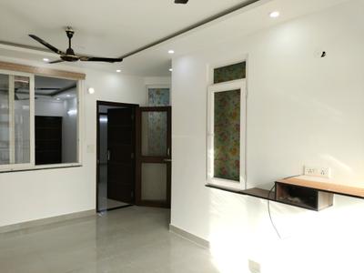 Bedroom Image of 1800 Sq.ft 4 BHK Apartment / Flat for sale in CGHS ShivLok Apartment, Sector 6 Dwarka New Delhi for Rs. 29800000