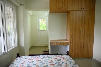 Bedroom Image of 1300 Sq.ft 2 BHK Apartment / Flat for rent in Thrippunithura Kochi for Rs. 32000