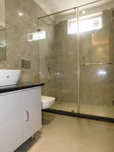 Bathroom Image of 1250 Sq.ft 3 BHK Builder Floor for sale in East Of Kailash New Delhi for Rs. 30000000