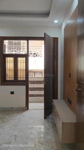 Bedroom Image of 1000 Sq.ft 2 BHK Builder Floor for sale in Subhash Nagar New Delhi for Rs. 13300000