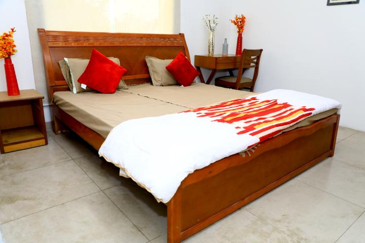 Bedroom Image of HelloWorld Beckham in Lajpat Nagar, New Delhi