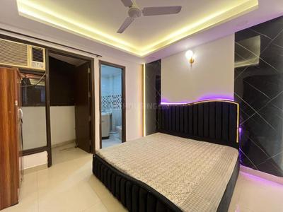 Bedroom Image of 600 Sq.ft 1 BHK Independent House for rent in AKMS Homes, Freedom Fighters Enclave New Delhi for Rs. 24000