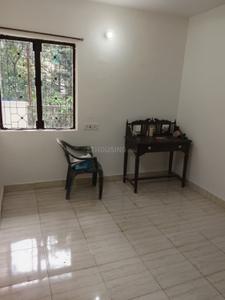 Hall Image of 700 Sq.ft 1 BHK Apartment / Flat for rent in Double Storey Apartments, Chittaranjan Park New Delhi for Rs. 28000