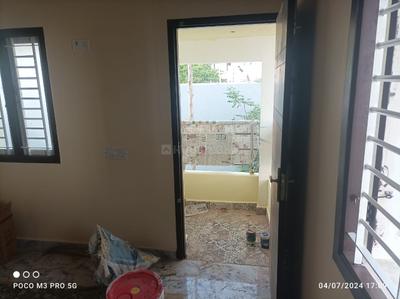 Bedroom Image of 950 Sq.ft 2 BHK Builder Floor for rent in Moondrumavadi Madurai for Rs. 15000