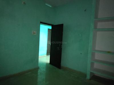 Bedroom Image of 800 Sq.ft 2 BHK Apartment / Flat for rent in Ali Ganj Gaya for Rs. 4300
