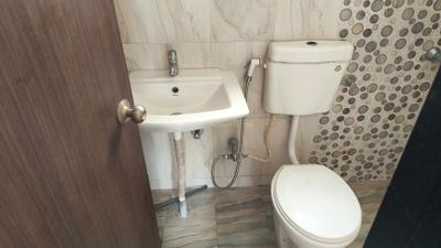 Image of 1000 Sq.ft 2 BHK Apartment / Flat for sale in Vedant Kingston Serene B1 Building Phase 1, Handewadi, Pune for Rs. 4500000