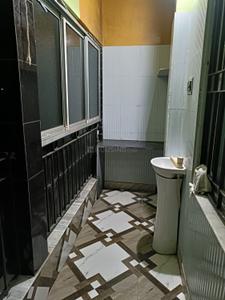 Image of 300 Sq.ft 1 RK Independent House for rent in Chinar Park, Kolkata for Rs. 6000