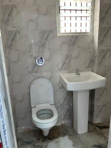 Bathroom Image of 725 Sq.ft 1.5 BHK Builder Floor for rent in Rajendra Nagar Patna for Rs. 18000